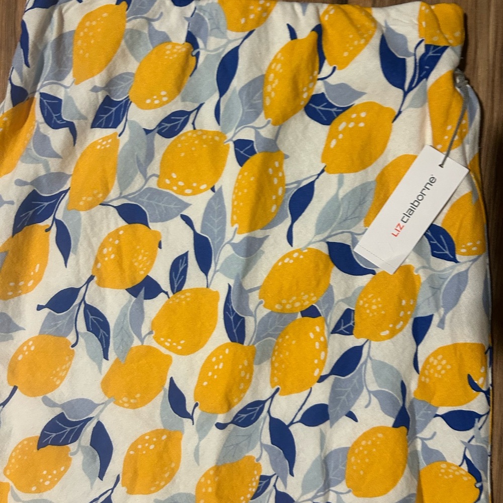Liz Claiborne Yellow and Blue Lemon Print Skirt - Picture 2 of 5